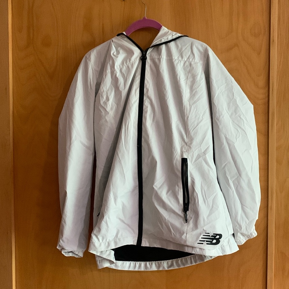 New balance white windbreaker women’s size large